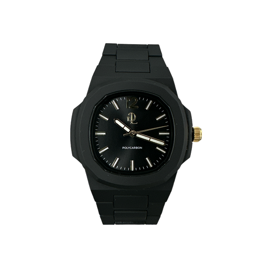 Lasciati affascinare dalla sofisticata eleganza del nostro orologio GDL con quadrante in policarbonato nero. Con il suo design esclusivo, questo orologio emana un fascino senza tempo e si adatta perfettamente ad ogni occasione. Fatti notare per il tuo stile raffinato con il GDL Watch.
